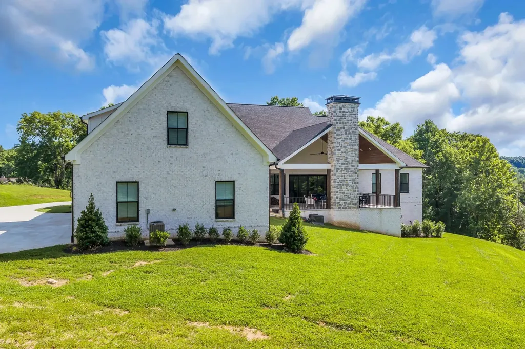1500 Center Star Road Columbia TN 38401