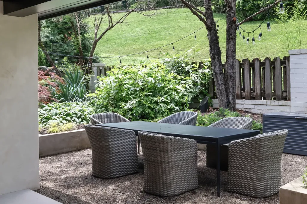 1147 Crater Hill Drive Nashville TN 37215