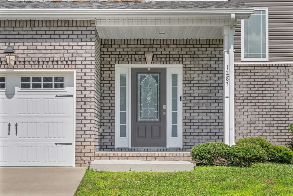 1287 Highgrove Lane Clarksville TN 37043