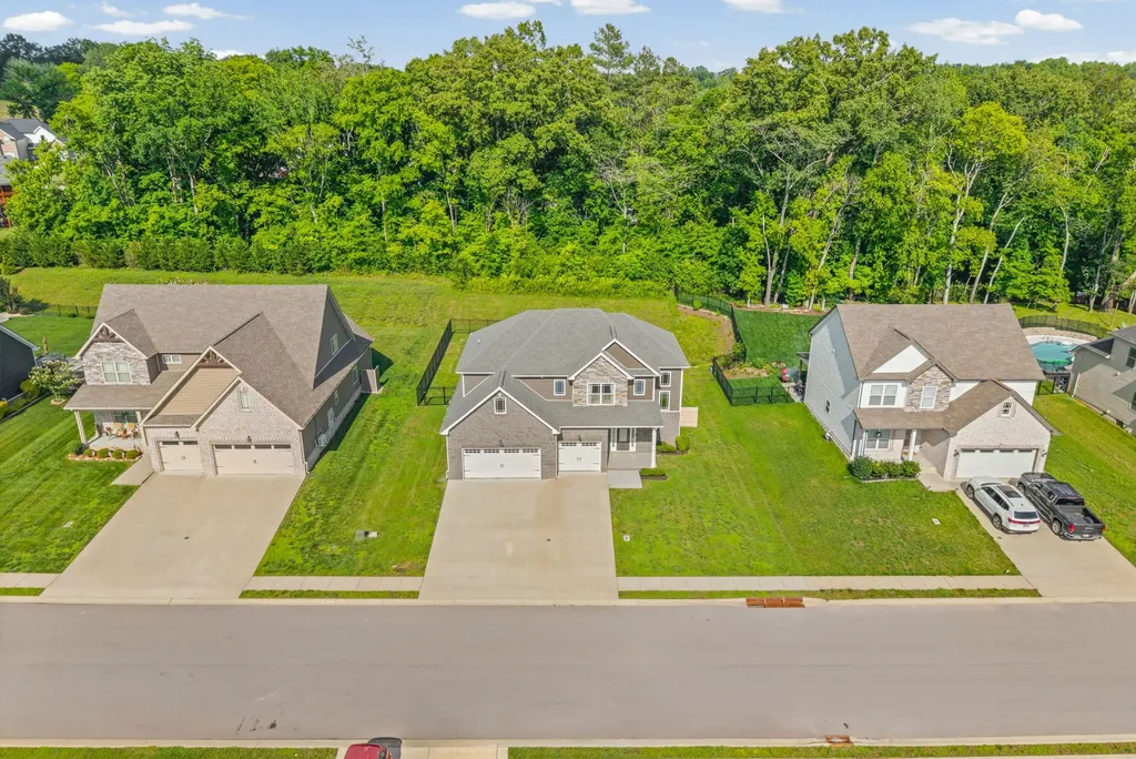 1287 Highgrove Lane Clarksville TN 37043