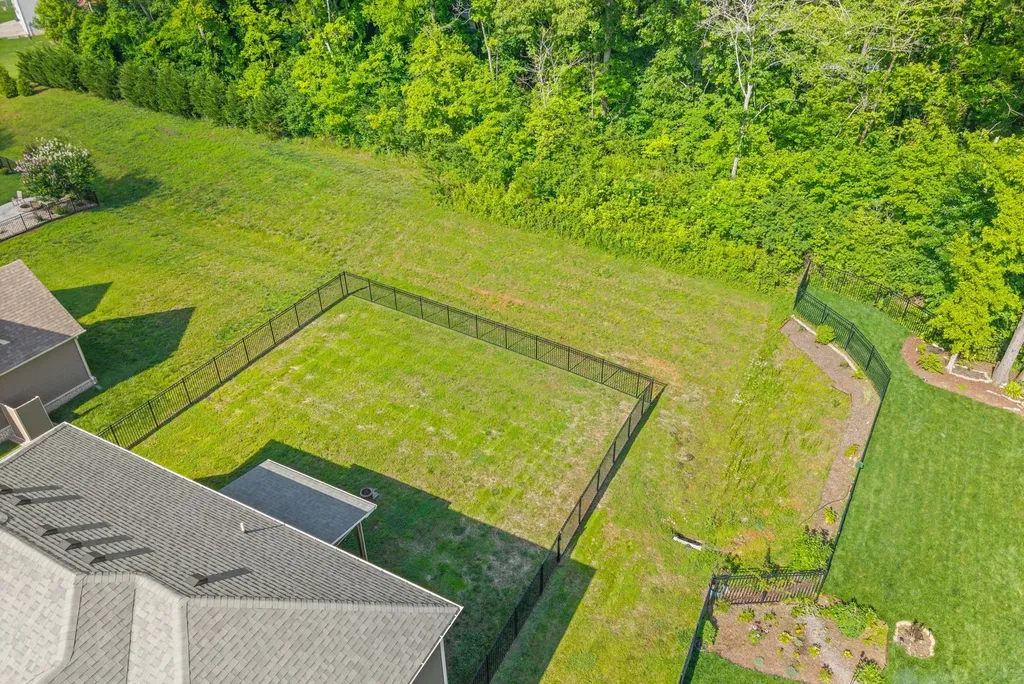 1287 Highgrove Lane Clarksville TN 37043