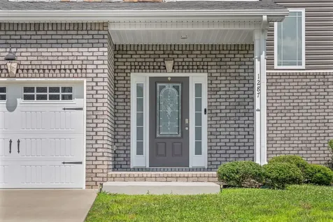 1287 Highgrove Lane Clarksville TN 37043