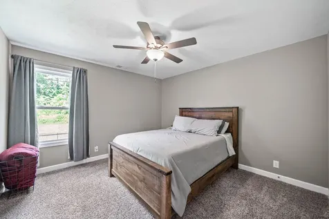 1287 Highgrove Lane Clarksville TN 37043