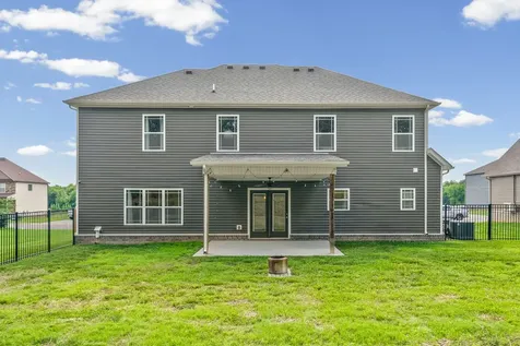 1287 Highgrove Lane Clarksville TN 37043