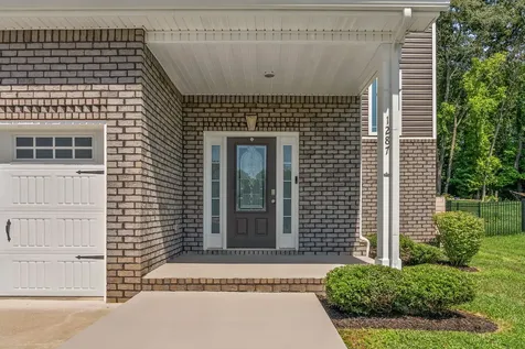1287 Highgrove Lane Clarksville TN 37043