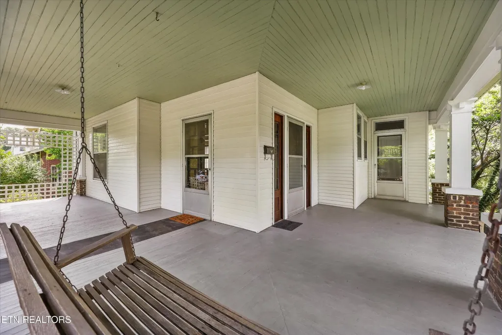 425 S Court Street Maryville TN 37803
