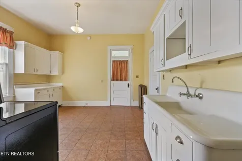 425 S Court Street Maryville TN 37803