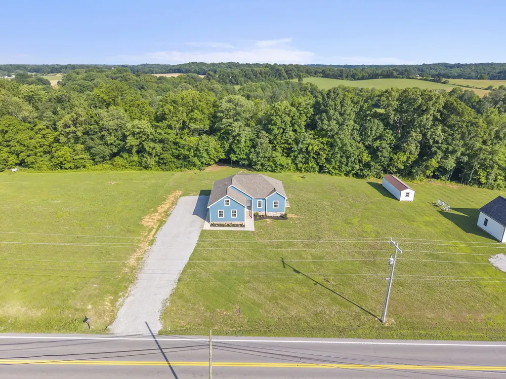 22153 Highway 49 E Springfield TN 37172
