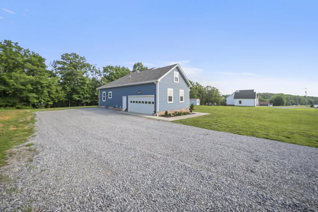 22153 Highway 49 E Springfield TN 37172
