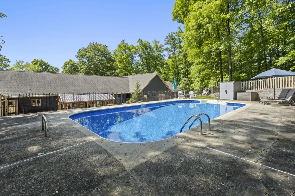 3502 Windsor Circle, NE Cleveland TN 37312