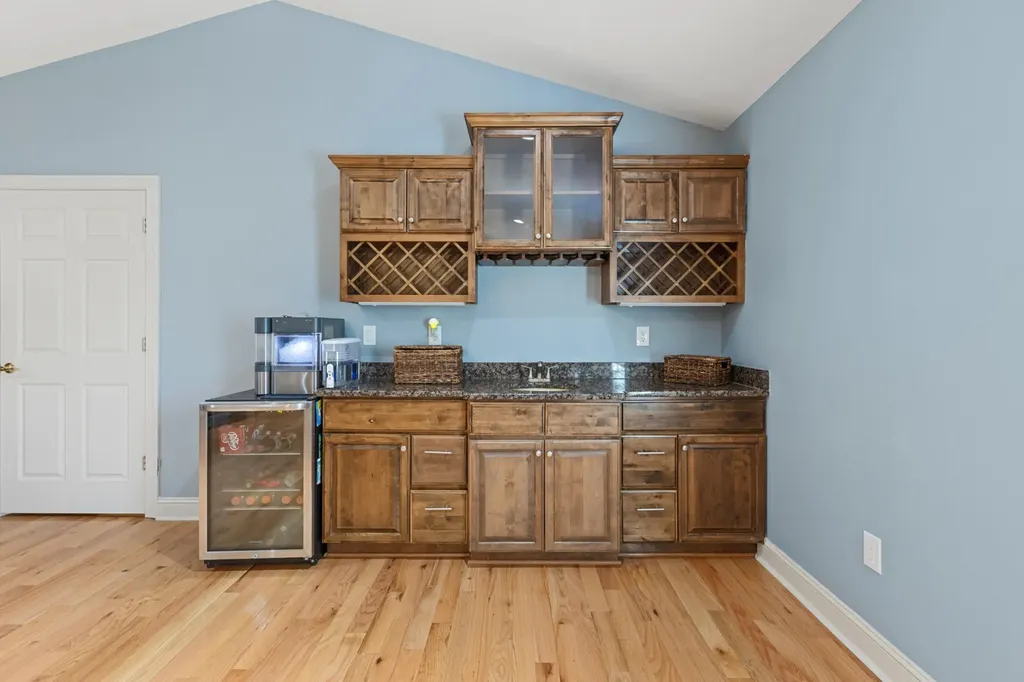 3502 Windsor Circle, NE Cleveland TN 37312