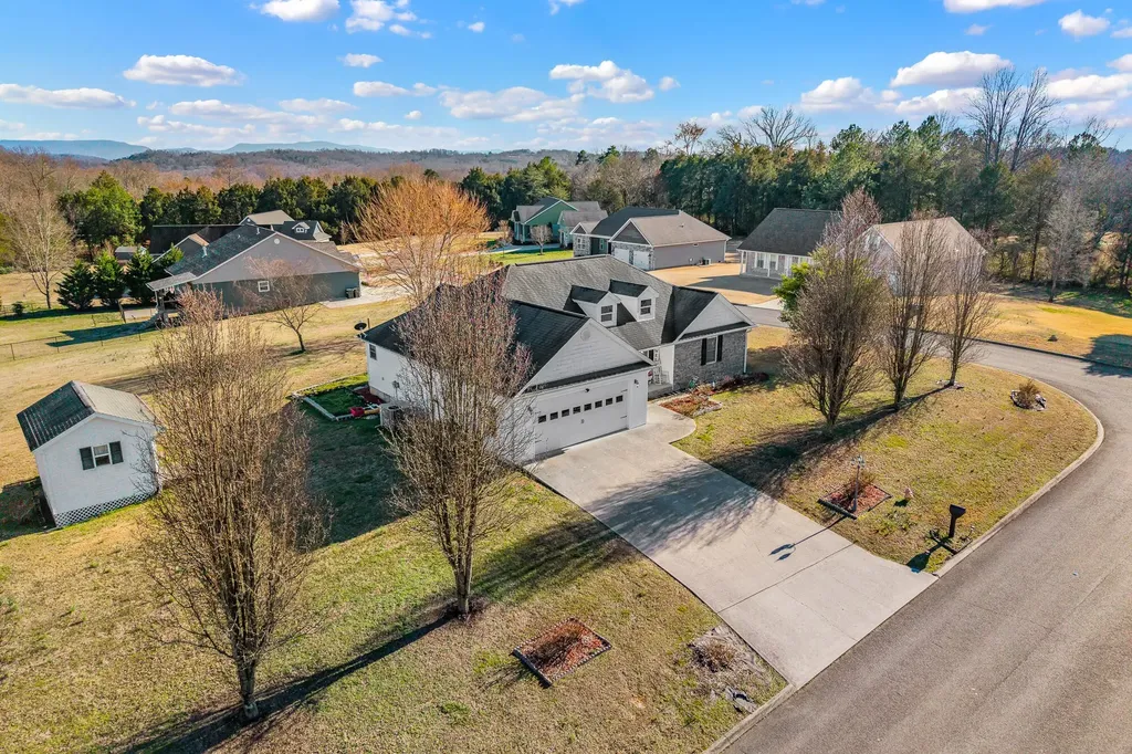 143 County Road 7030 Athens TN 37303