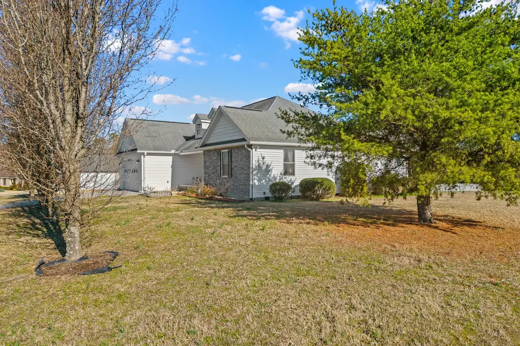 143 County Road 7030 Athens TN 37303