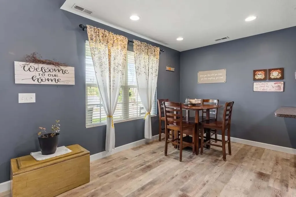 158 Park Avenue Madisonville TN 37354
