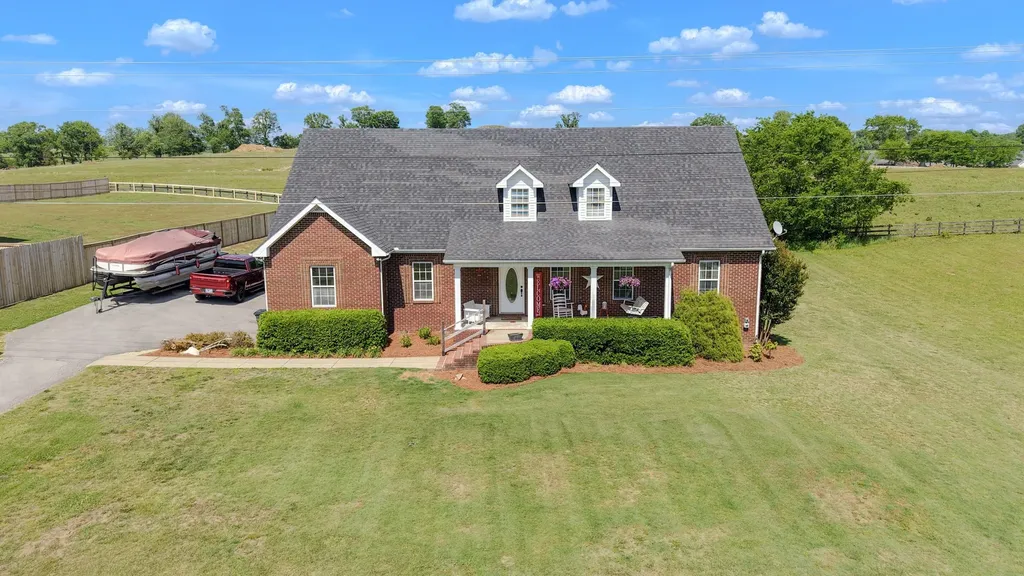 3265 Highway 141, N Hartsville TN 37074