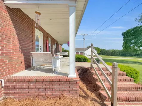 3265 Highway 141, N Hartsville TN 37074