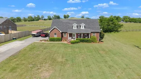 3265 Highway 141, N Hartsville TN 37074