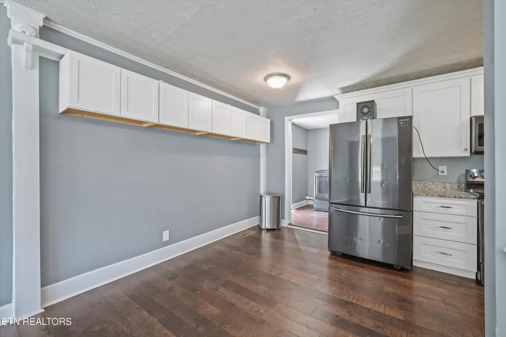 3311 Big Cove Lane Louisville TN 37777