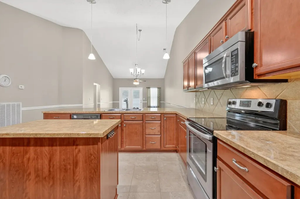 161 Plymouth Drive Lebanon TN 37087