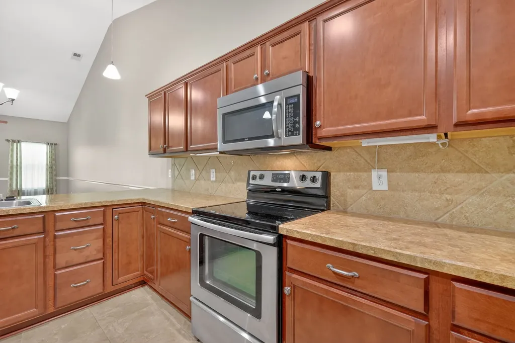 161 Plymouth Drive Lebanon TN 37087
