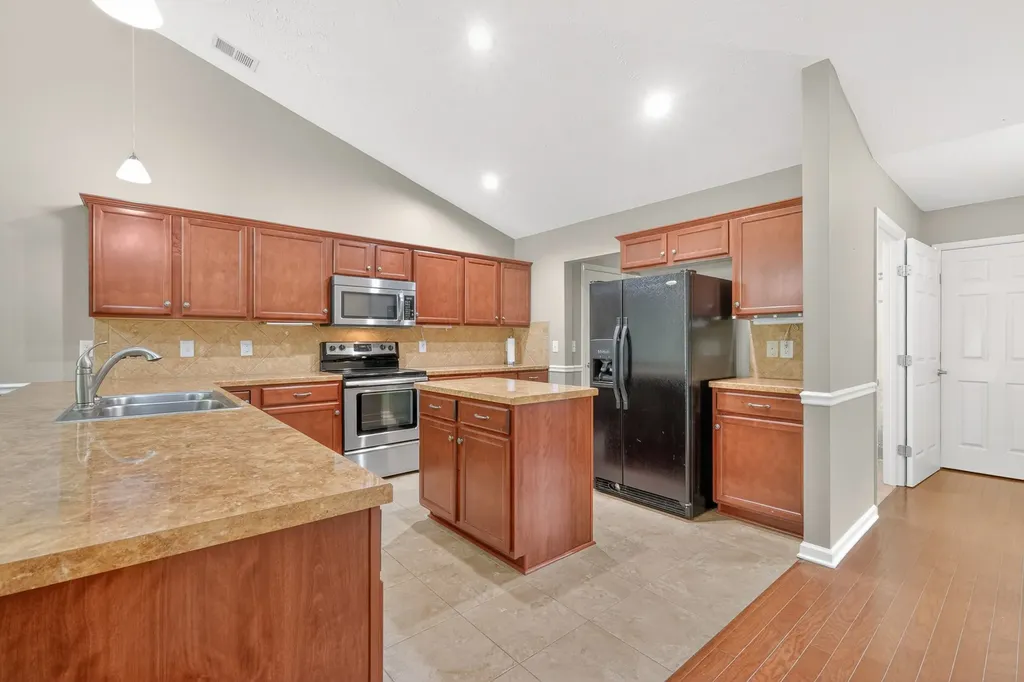 161 Plymouth Drive Lebanon TN 37087