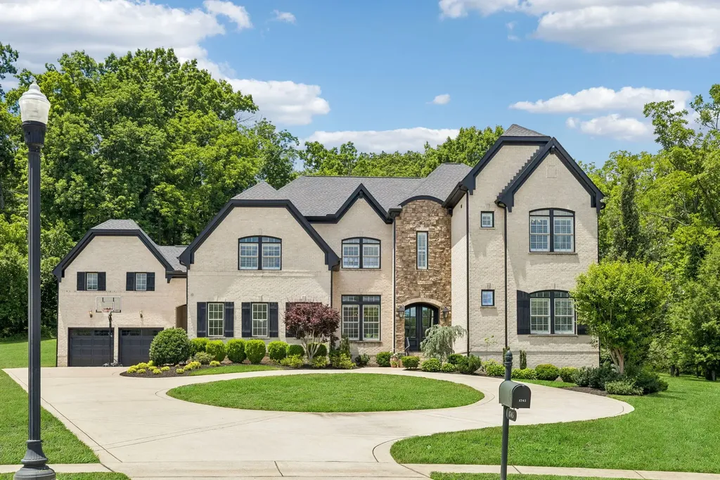 1745 Umbria Drive Brentwood TN 37027