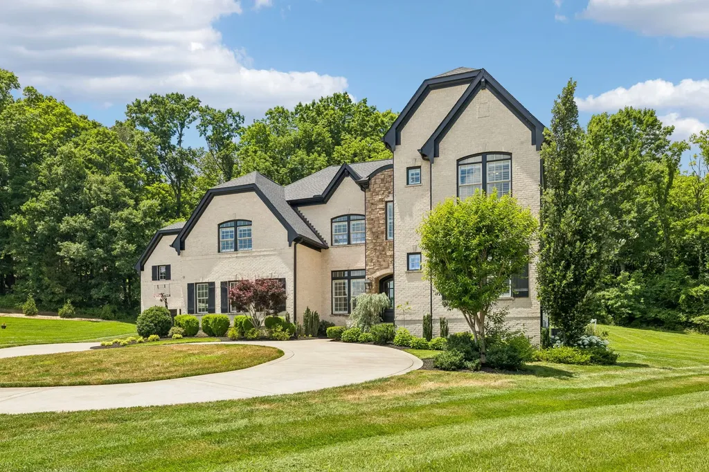 1745 Umbria Drive Brentwood TN 37027
