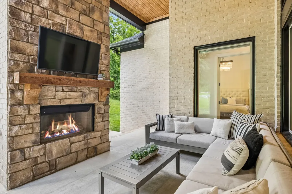 1745 Umbria Drive Brentwood TN 37027