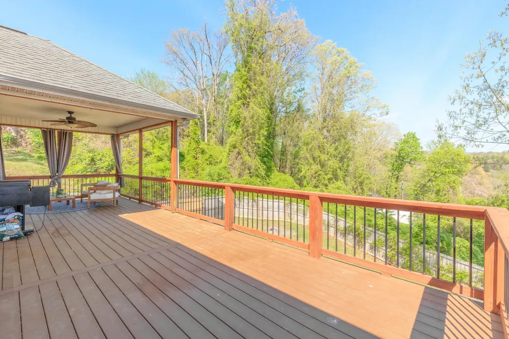 949 Brynwood Drive Chattanooga TN 37415