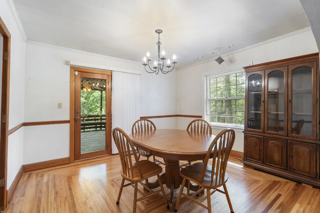 498 Highway 100 Centerville TN 37033