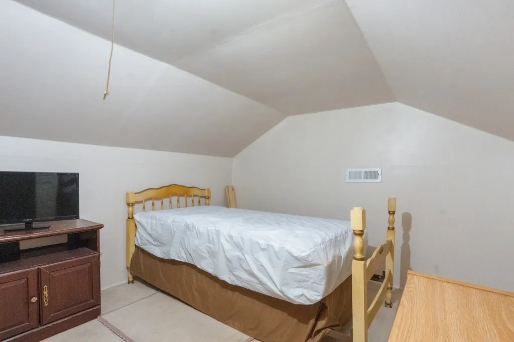 498 Highway 100 Centerville TN 37033