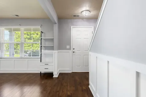 1240 Oxford Village Cove Columbia TN 38401