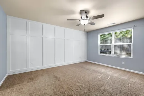 1240 Oxford Village Cove Columbia TN 38401
