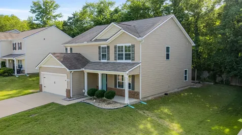1240 Oxford Village Cove Columbia TN 38401
