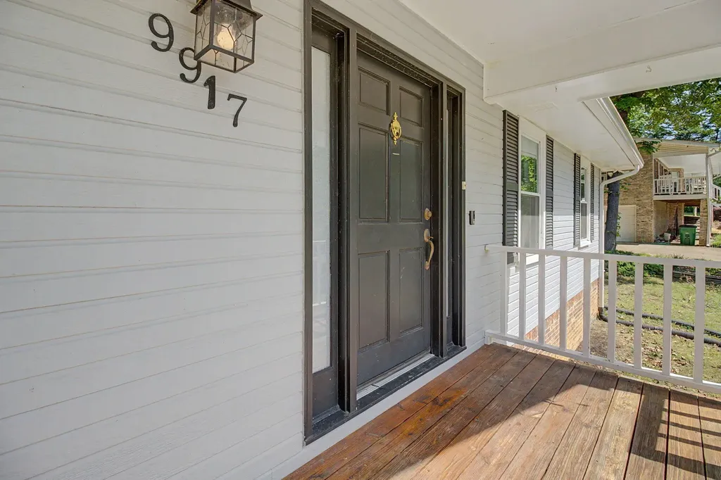 9917 Shore Drive Soddy Daisy TN 37379