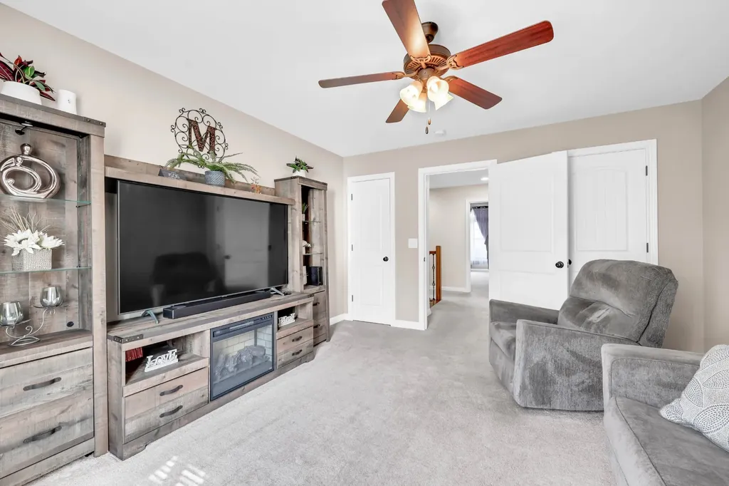 1520 Eads Court Clarksville TN 37043