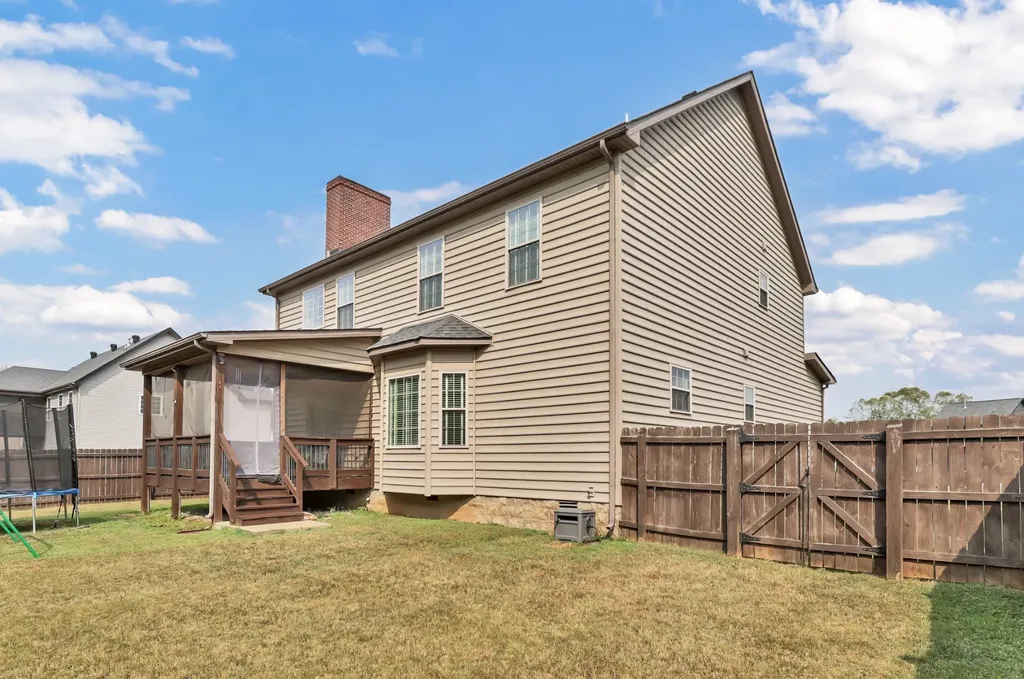 1520 Eads Court Clarksville TN 37043