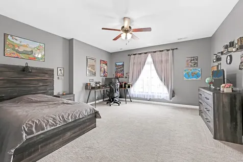 1520 Eads Court Clarksville TN 37043