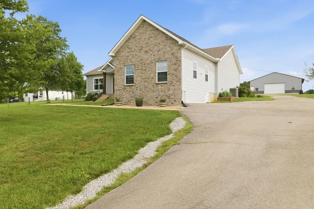 1380 Mccool Road Lewisburg TN 37091