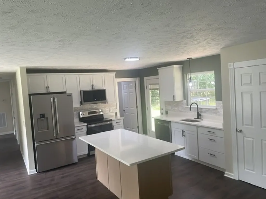 9106 Redbud Lane Nunnelly TN 37137