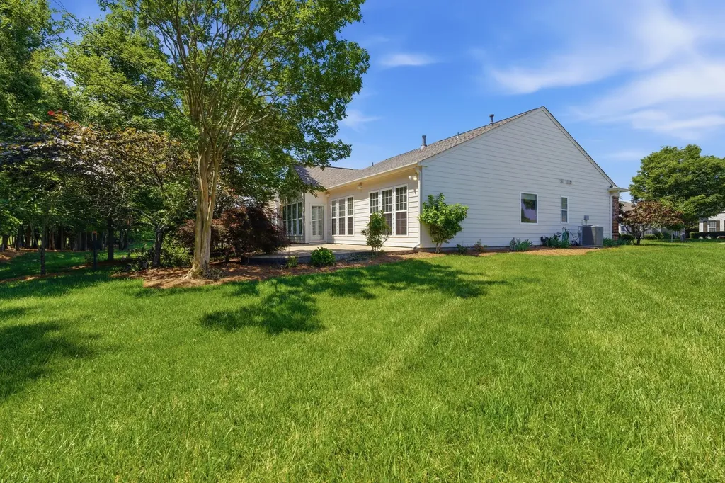155 Navy Circle Mount Juliet TN 37122