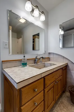 122 Luna Drive Nashville TN 37211