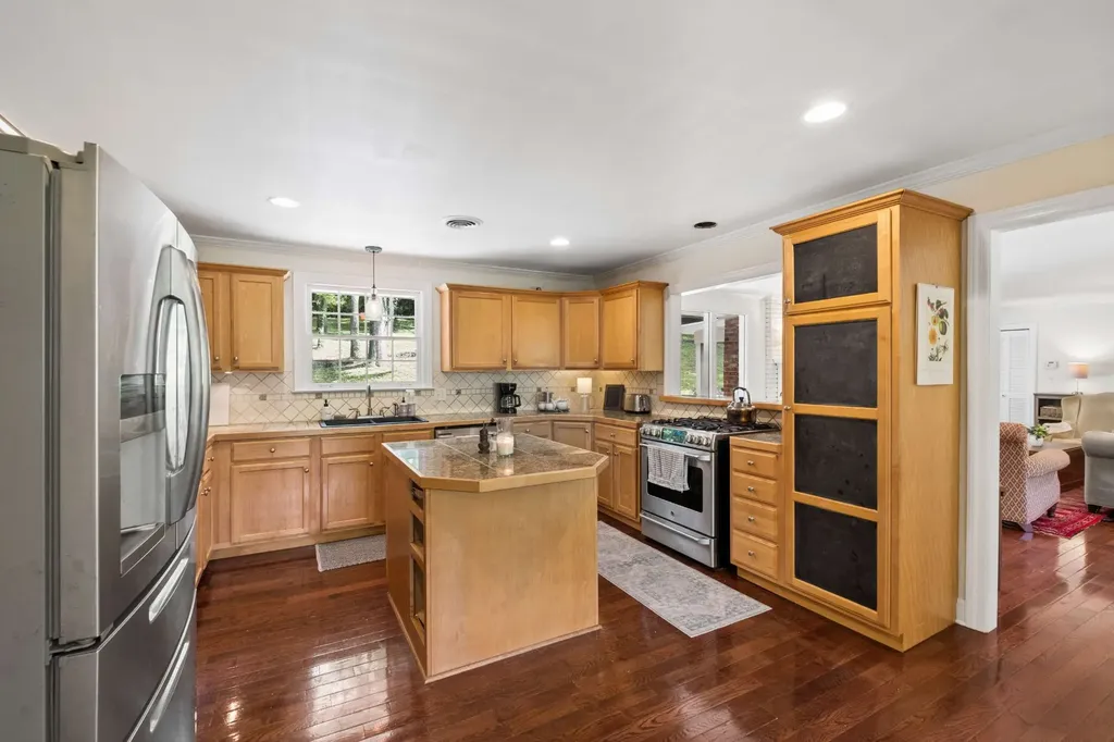 5732 Knob Road Nashville TN 37209