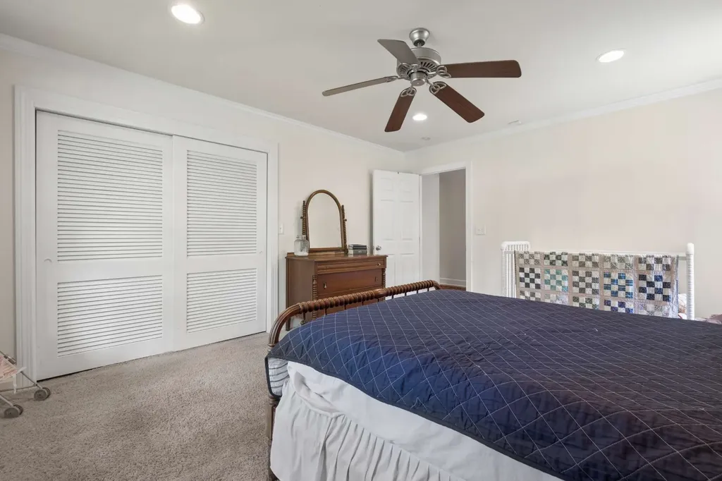 5732 Knob Road Nashville TN 37209