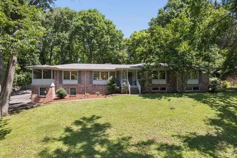 5732 Knob Road Nashville TN 37209