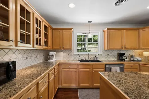 5732 Knob Road Nashville TN 37209