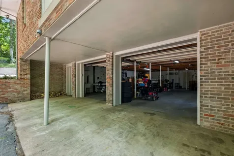 5732 Knob Road Nashville TN 37209