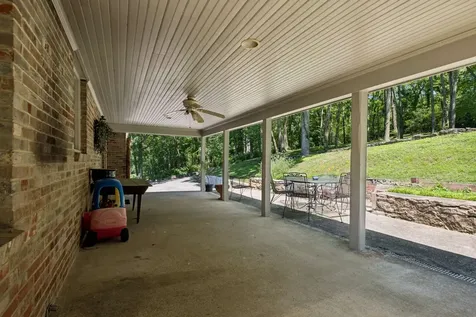 5732 Knob Road Nashville TN 37209