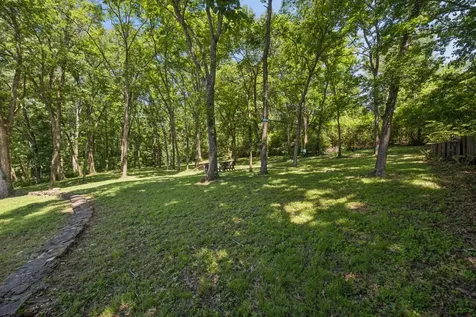 5732 Knob Road Nashville TN 37209
