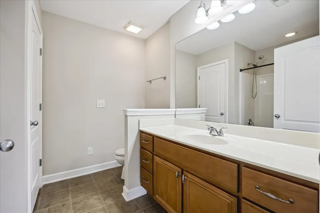 1317 Knoll Lane Lebanon TN 37087